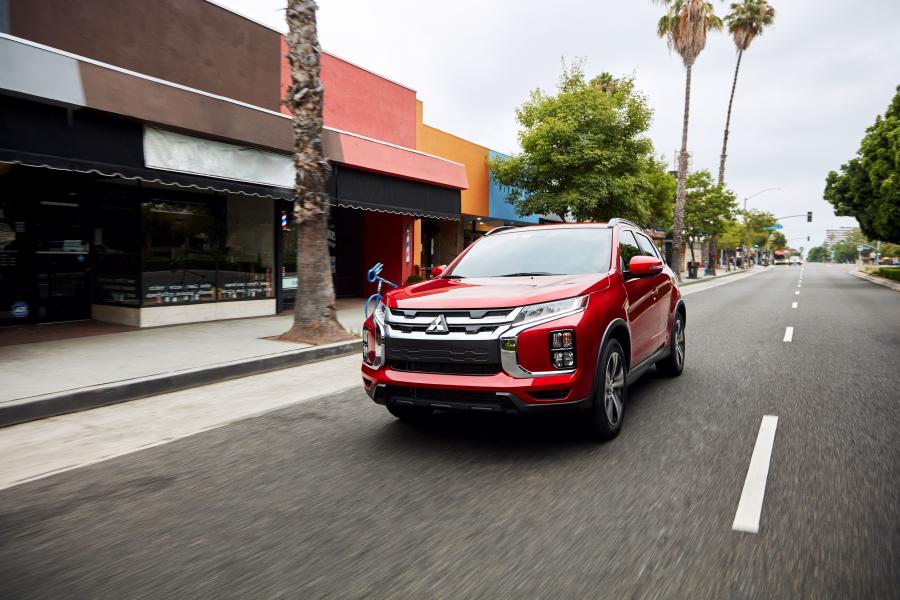  Mitsubishi Outlander Sport 2019 года  (фото 2 из 39)